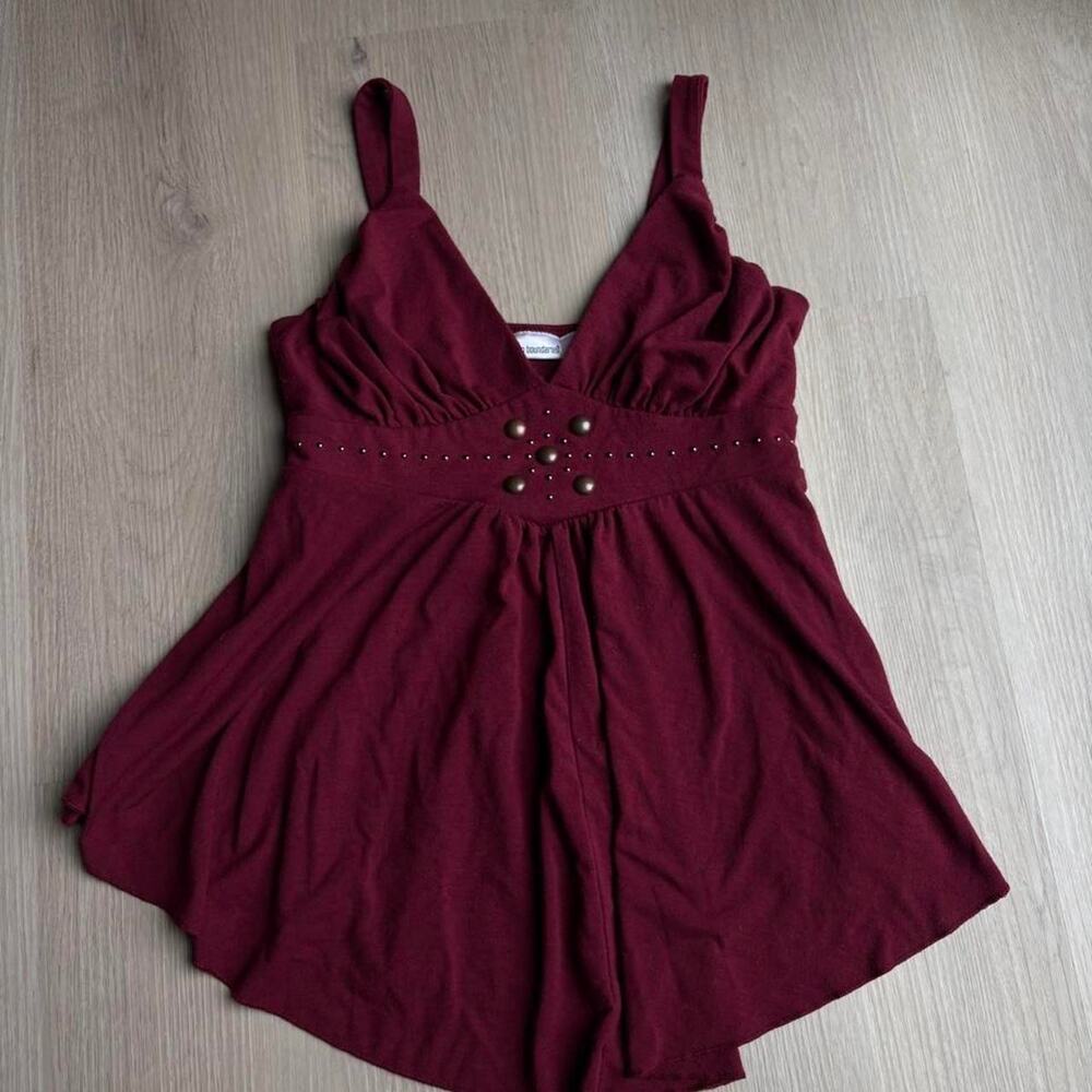 Y2K Style Burgundy No Boundaries Studded Tank Top Size Small